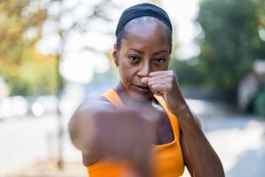 Os Baby Boomers são a geração resiliente? Especialistas dizem que é complicado