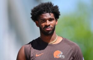 Deion Sanders defende a seleção do filho Schedure para o Pro Bowl