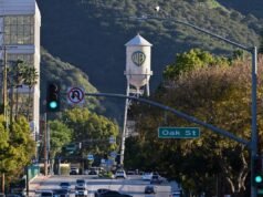 Controladora da CNN considera novas negociações de vendas com aliado de Trump: Relatório