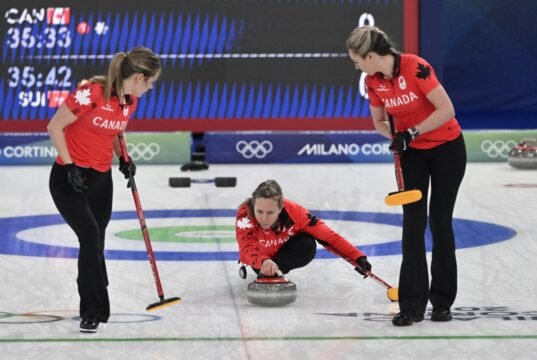 Modeladora canadense acusada de trapacear nas Olimpíadas