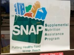 Illinois pode pagar famílias que têm cortes de benefícios do SNAP