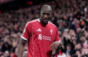 Arne Slott confirmou que o Liverpool está em novas negociações com Ibrahima Konate sobre uma extensão de contrato