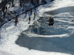 Caçador de gansos de 23 anos morre após tentar resgatar seu cachorro após cair na neve