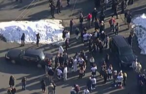 Pelo menos dois mortos e três feridos em tiroteio em jogo de hóquei em Rhode Island