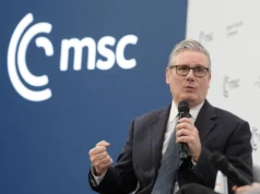 Starmer diz que a Grã-Bretanha precisa aumentar os gastos com defesa mais rapidamente