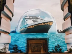 Disney Adventure ilumina Wonderfall no Aeroporto de Changi