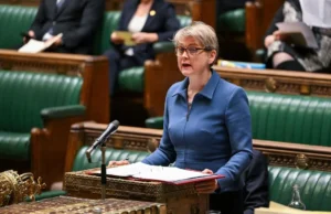 Secretário de Relações Exteriores do Reino Unido diz que visita à Etiópia se concentrará na migração