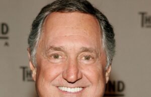 O famoso cantor Neil Sedaka morre aos 86 anos