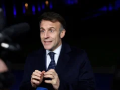 Presidente francês Macron pede calma após ataque fatal a jovens de direita
