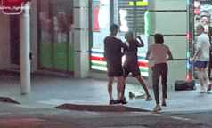 Adolescente acusado após suposto ataque de martelo em Sydney CBD que deixou turista coreano ferido