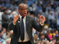 O que Hubert Davis disse depois que UNC derrotou Pitt