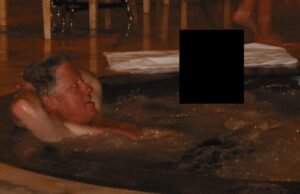 Bill Clinton quebra o silêncio sobre a infame foto da banheira de hidromassagem durante o depoimento de Epstein