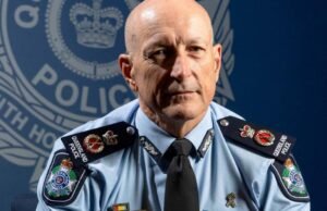 O comissário de polícia de Queensland, Steve Golschewski, anuncia aposentadoria cinco meses após retornar da batalha contra o câncer