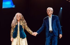 Premiando Caetano Veloso e Maria Bethânia pelo álbum ao vivo, a turnê Grammy 2026 homenageia o reencontro histórico dos irmãos.