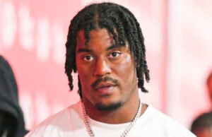 O melhor agente livre e tight end pede aos Patriots que o tragam para ‘casa’