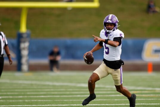 Bill Belichick e UNC selecionam outro QB: transferência de Terron Dickens da Carolina Ocidental
