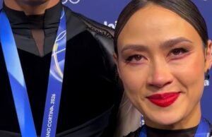 Uma Madison Chalk emocionada após uma apresentação de dança no gelo