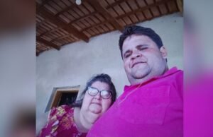 Mãe e filho morreram eletrocutados na fazenda