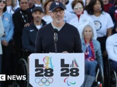 O chefe olímpico de LA 2028 ‘lamenta profundamente’ os e-mails de flerte com Ghislaine Maxwell