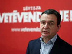 Parlamento do Kosovo elege governo após anos de impasse