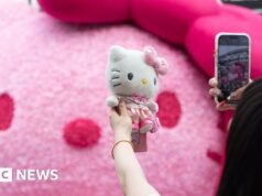 Designer da Hello Kitty deixa o cargo após 46 anos