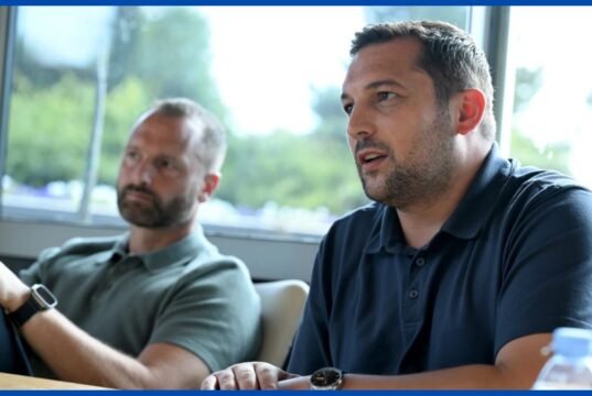 Relatório: Chelsea e Liverpool prontos para competir pelo craque brasileiro conforme o preço pedido é revelado