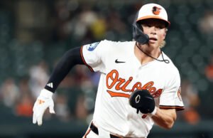 Jackson Holiday, de Orioles, perderá o Dia de Abertura depois de passar por uma cirurgia para reparar um osso quebrado na mão.