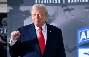 O presidente Donald Trump falou sobre a captura de Maduro em um evento em Fort Bragg