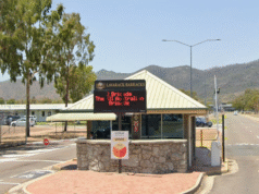 Pelo menos 40 pessoas ficaram feridas após o desabamento de arquibancadas no quartel Townsville Lavarack