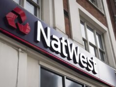 Os lucros aumentaram quando o NatWest pagou £ 495 milhões em bônus aos funcionários