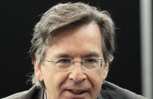 O pai de ‘Lizzie McGuire’, Robert Carradine, morre no hospital