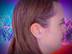 Por que parei de usar fones de ouvido depois de ficar com dificuldade de audição