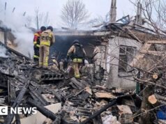 Uma terceira rodada de negociações Rússia-Ucrânia será realizada enquanto a greve continua