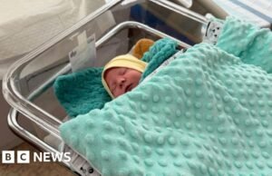 Confrontada com um desastre demográfico, a Ucrânia está a pagar soldados para congelarem o seu esperma