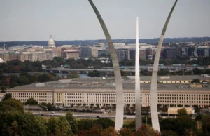 Principais generais dos EUA e de Israel se reúnem no Pentágono enquanto as tensões no Irã aumentam