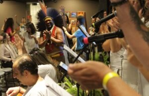 ‘Virada da Felicidade 2026’ acontece durante todo o mês de março em São Paulo, com debates sobre saúde mental e bem-estar