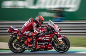 Como assistir a temporada de MotoGP de 2026 ao vivo de qualquer lugar