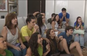 Família brasileira de Lucas Pinheiro comemora medalha de ouro nos Jogos de Inverno: ‘Parece um sonho’