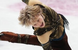 ‘Quad God’ Ilya Malinin é o olho dourado no gelo