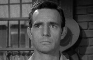 A explicação de Dennis Weaver sobre a saída de Chester