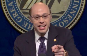 Pete Davidson retorna ao SNL para interpretar o czar da fronteira de Trump, Tom Homan