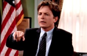 Charlie Sheen estrela como Michael J. em Spin City. Por que substituiu a Fox?