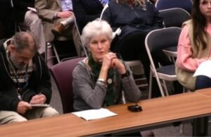 Grupo TPUSA enfrenta resistência em evento do ensino médio de Maryland, relata CPS