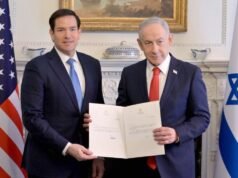 O primeiro-ministro israelense, Netanyahu, assinou o documento de paz antes das negociações de Trump
