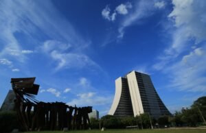 Fevereiro no RS será muito quente e chuvoso em média