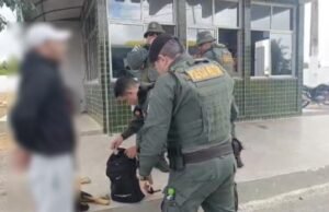 Fugitivo é preso por homicídio no Rio de Janeiro em ônibus de viagem em Querera