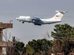 Um avião de carga russo Il-76 pousou em uma base militar cubana em meio a tensões