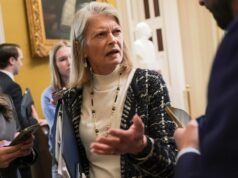 Murkowski se opõe a projetos de identificação de eleitor apoiados por Trump e pelo Partido Republicano