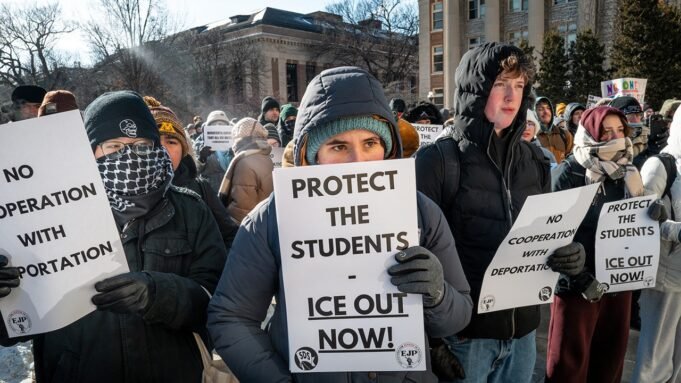 students-protest-ice-minnesota.jpg