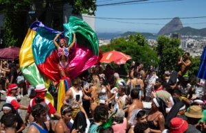 EUA emitem alerta de segurança para o Carnaval no Brasil